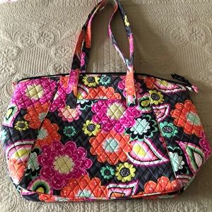 Vera Bradley tote bag